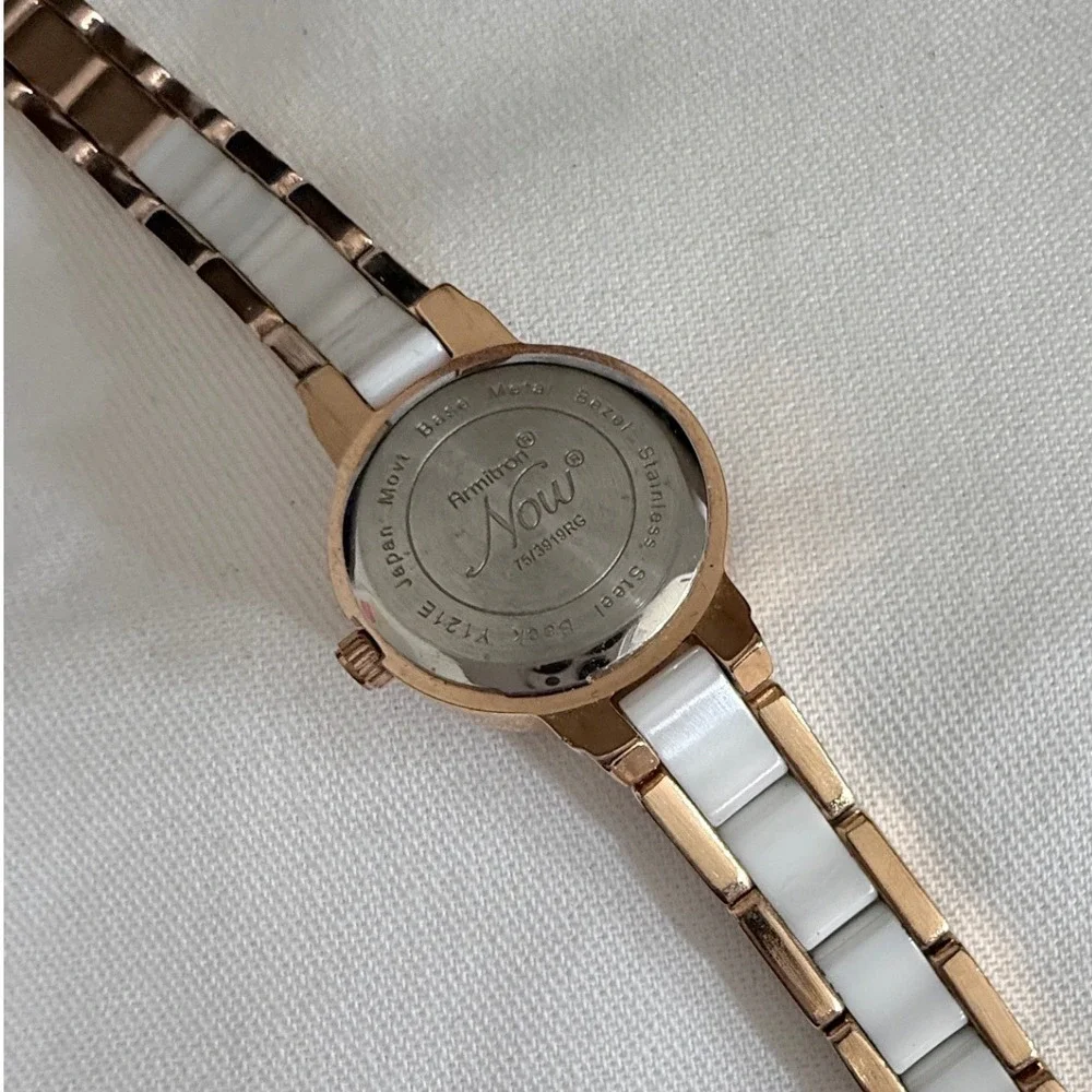 Armitron Now Watch Women Rose Gold White Excellent Crystal Ceramic 75/3919RG